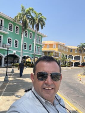 Orlando Tadeo Lalo V.